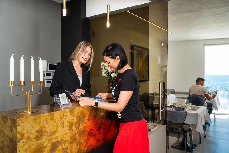 Re Dionisio Luxury Suites Syracuse Buitenkant foto